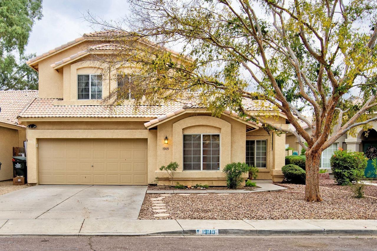 1909 E Aire Libre Ave., Phoenix, AZ 85022