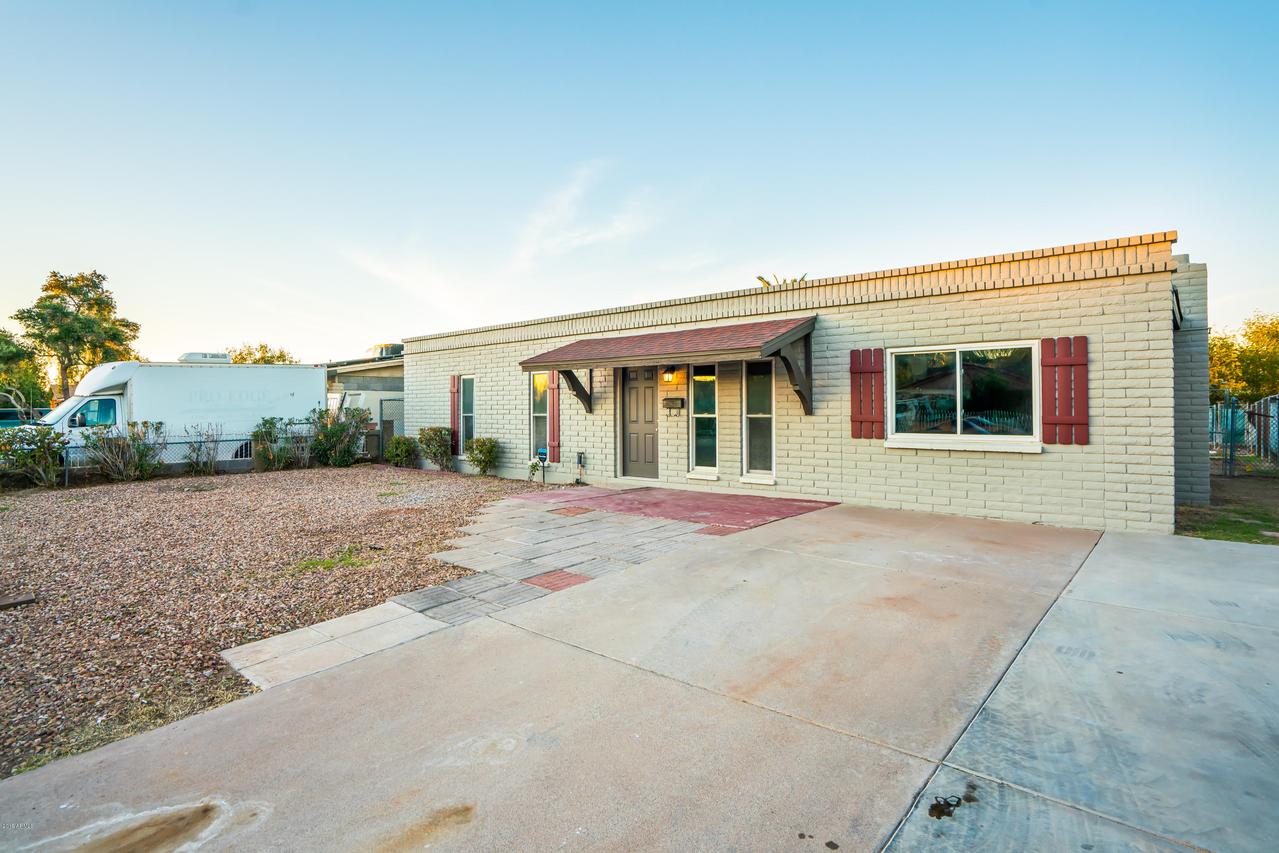 1622 W Carson Rd., Phoenix, AZ 85041