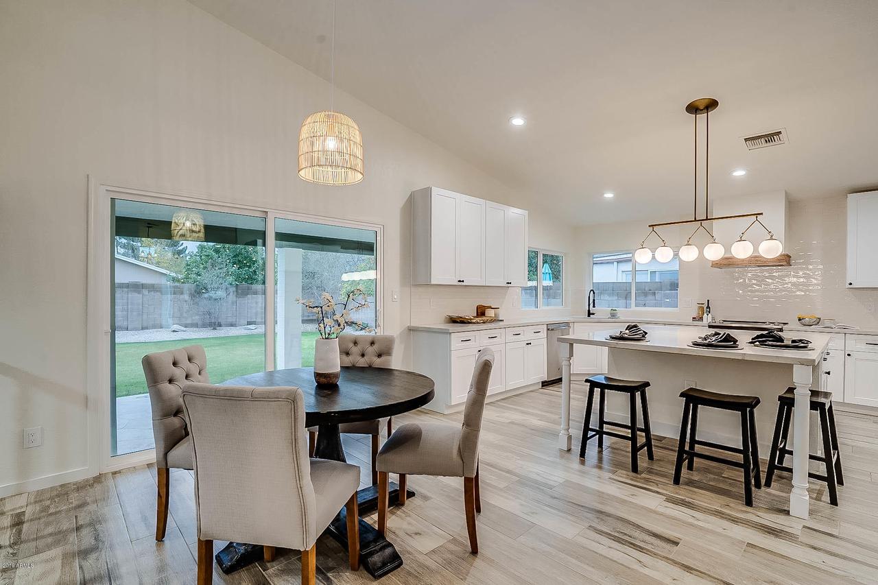 4549 E Tierra Buena Ln., Phoenix, AZ 85032