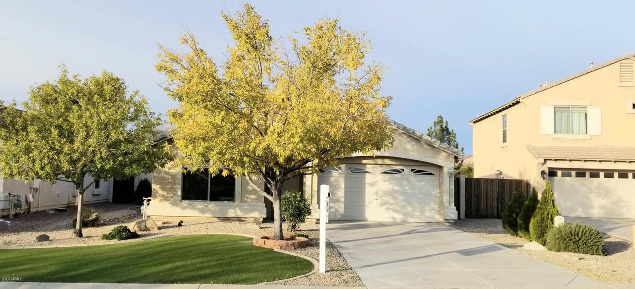 1166 W Hereford Dr., San Tan Valley, AZ 85143