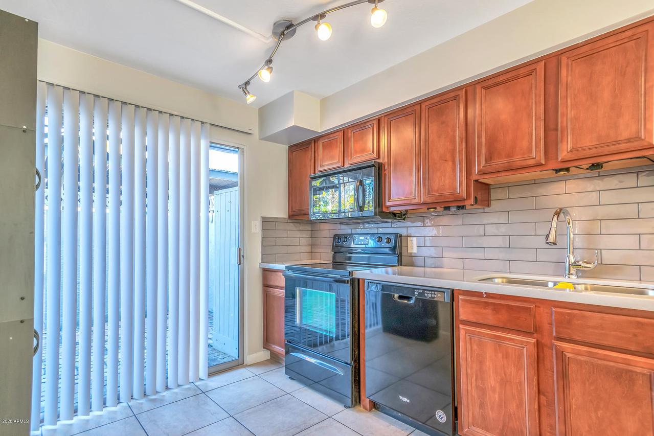 4148 E Calle Redonda #80, Phoenix, AZ 85018