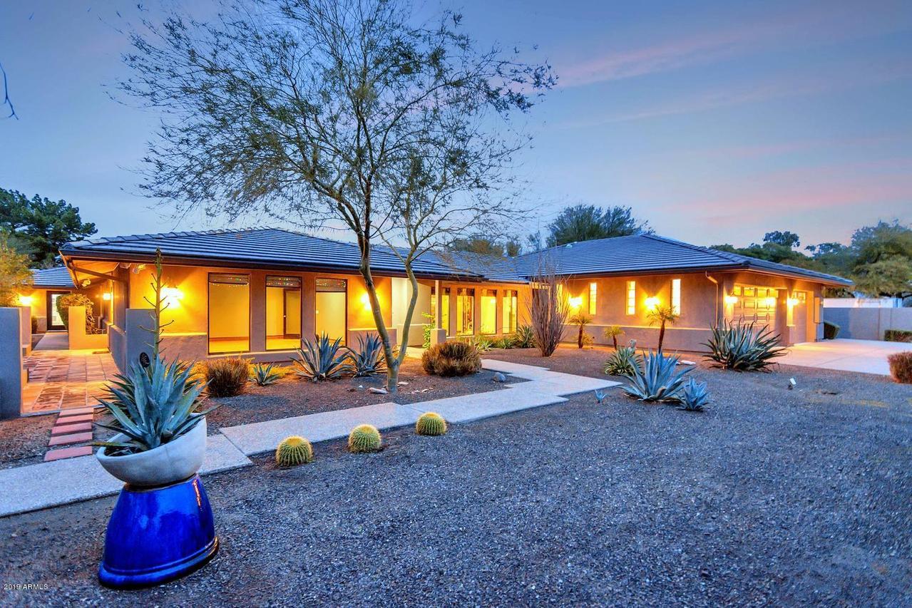 22039 N 86th Ave., Peoria, AZ 85383