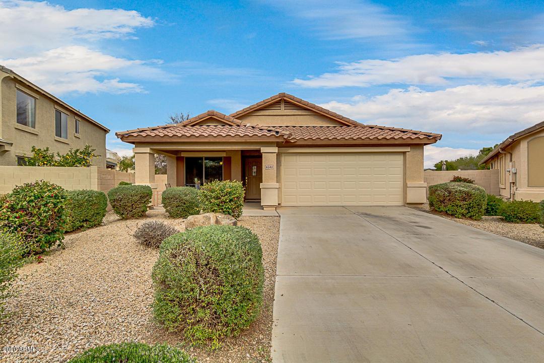 4040 E Rose Quartz Ln., San Tan Valley, AZ 85143