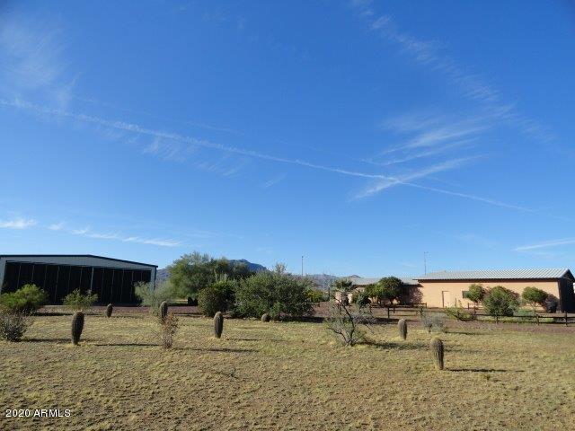 48048 N 513 Ave., Aguila, AZ 85320