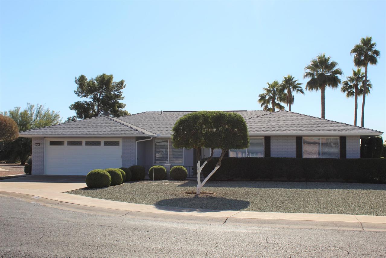 16417 N Meadow Park Dr., Sun City, AZ 85351