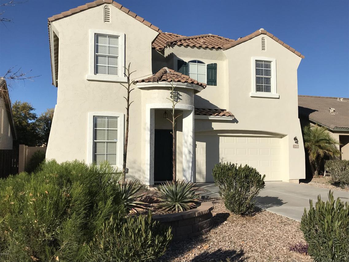 4714 E Meadow Creek Way, San Tan Valley, AZ 85140