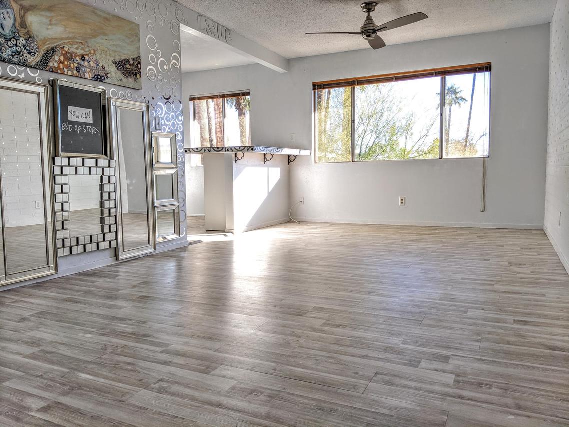 8220 E Garfield St. #M204, Scottsdale, AZ 85257