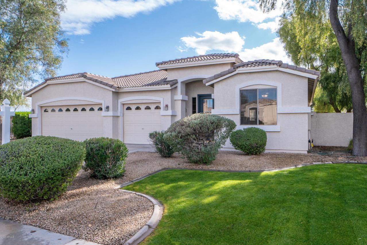 41 W Wood Dr., Chandler, AZ 85248