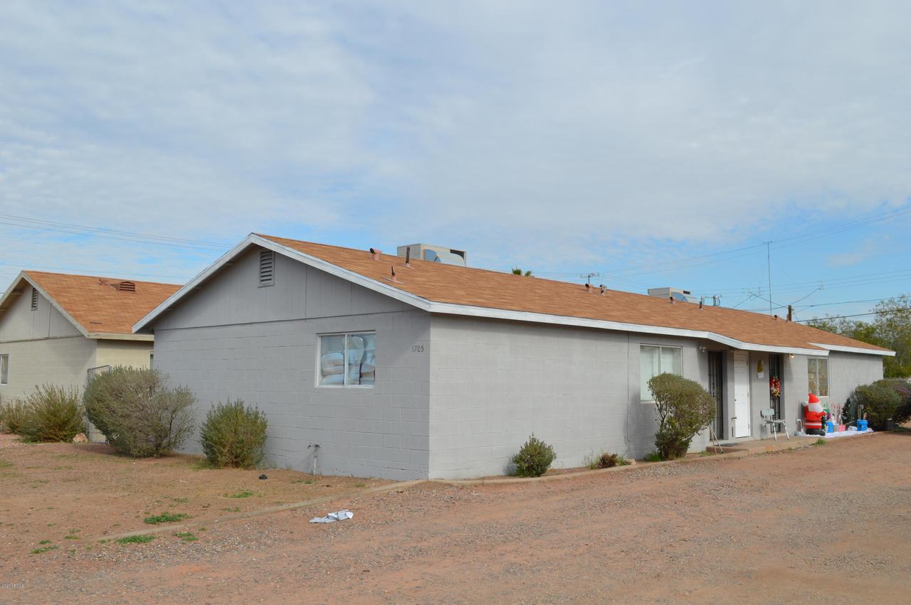 1705 S 2nd Pl., Phoenix, AZ 85004
