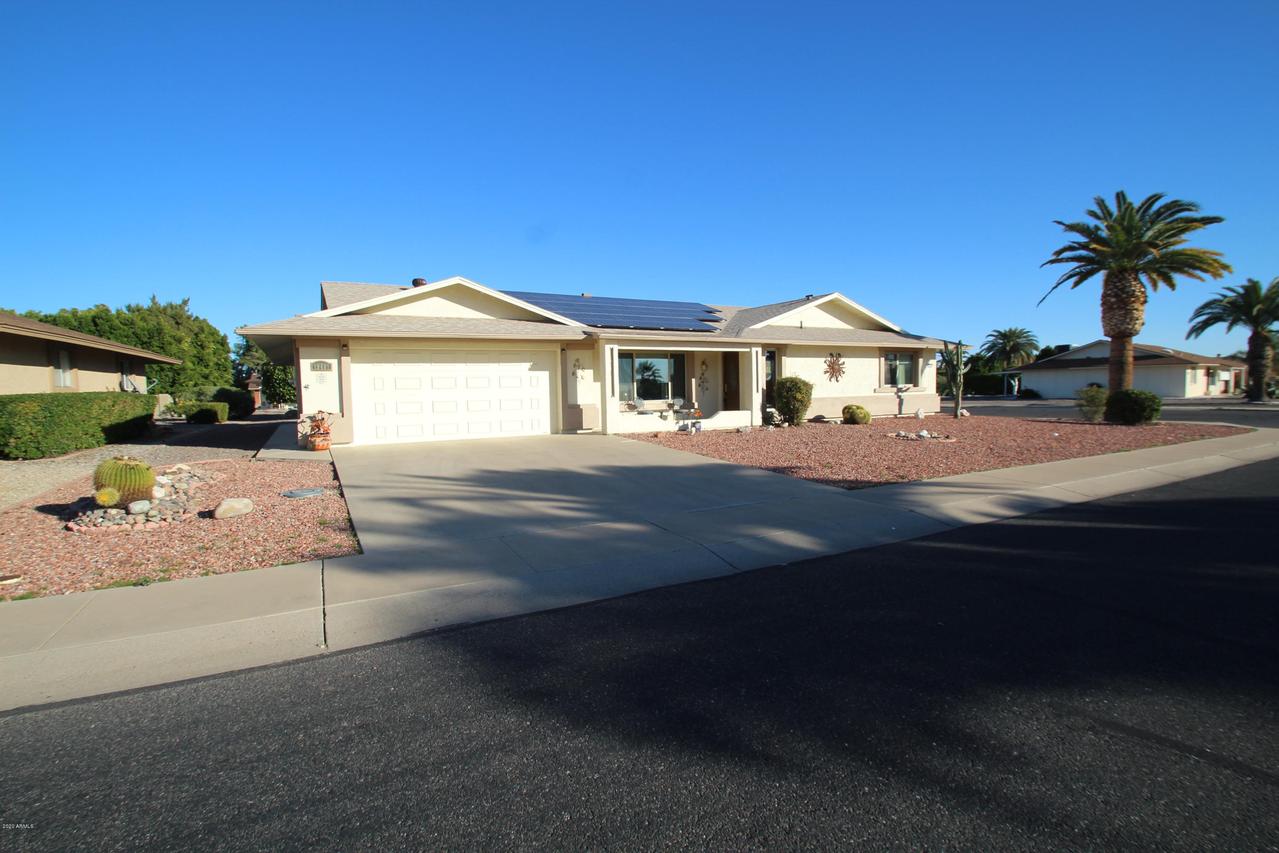 19401 N Concho Cir., Sun City, AZ 85373