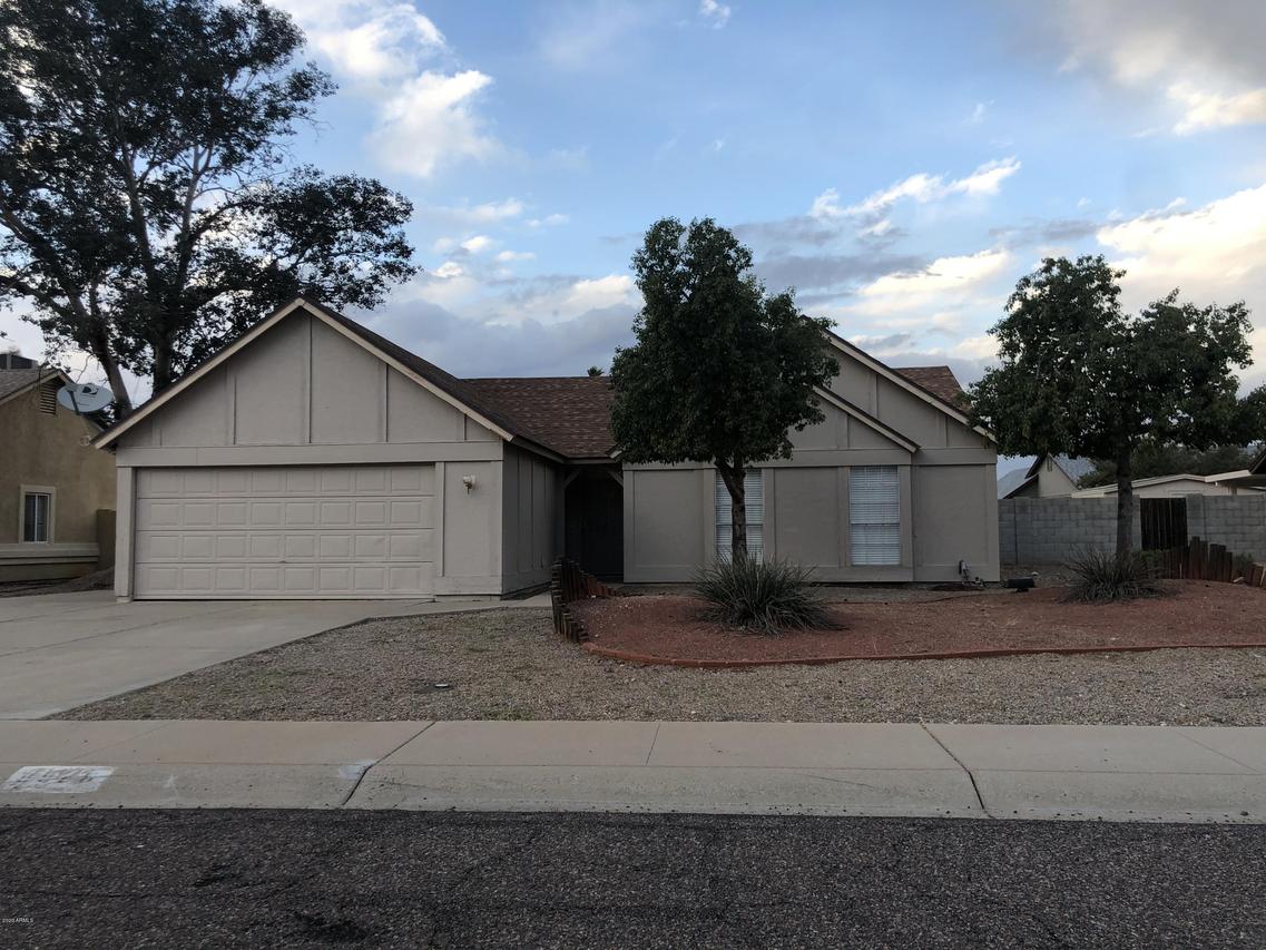 8526 W Charter Oak Rd., Peoria, AZ 85381