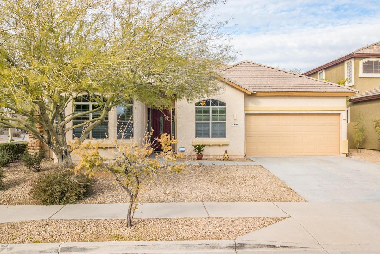 2426 W Apache Rain Rd., Phoenix, AZ 85085