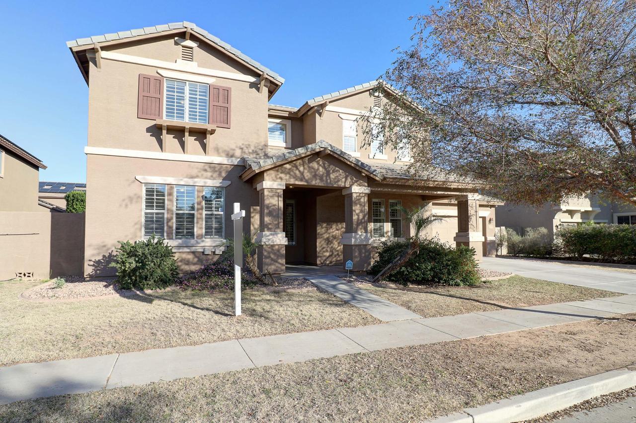 11709 N 144th Dr., Surprise, AZ 85379