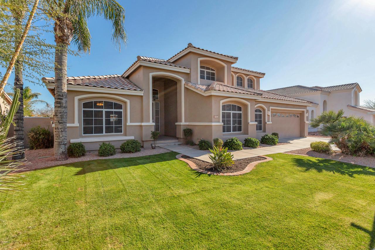 22727 N 73rd Dr., Glendale, AZ 85310