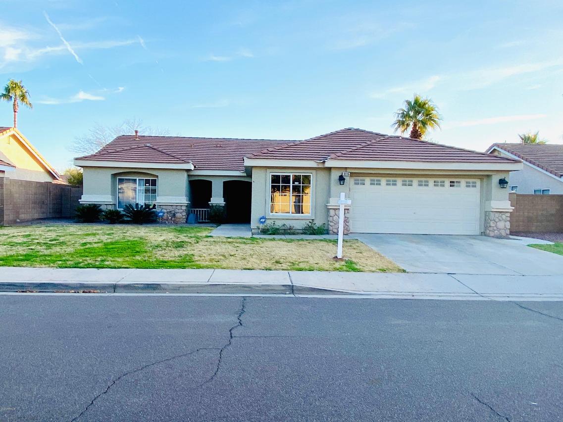 3335 E Wahalla Ln., Phoenix, AZ 85050