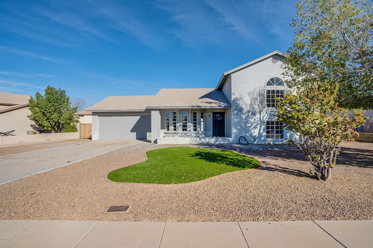 6714 E Juniper St., Mesa, AZ 85205