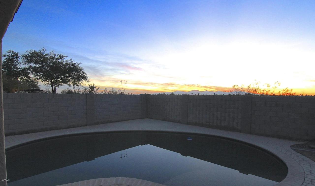 21562 N 120th Ln., Sun City, AZ 85373