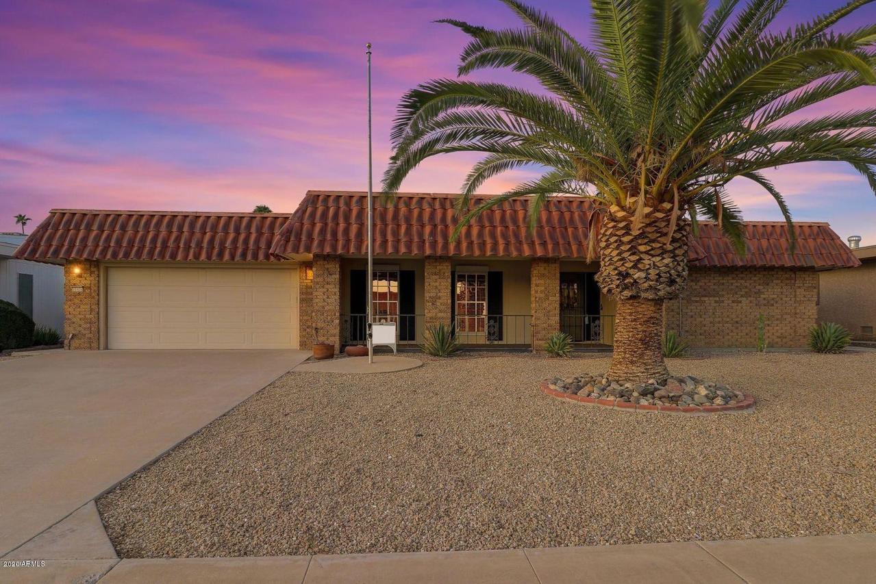 10926 W Palmeras Dr., Sun City, AZ 85373