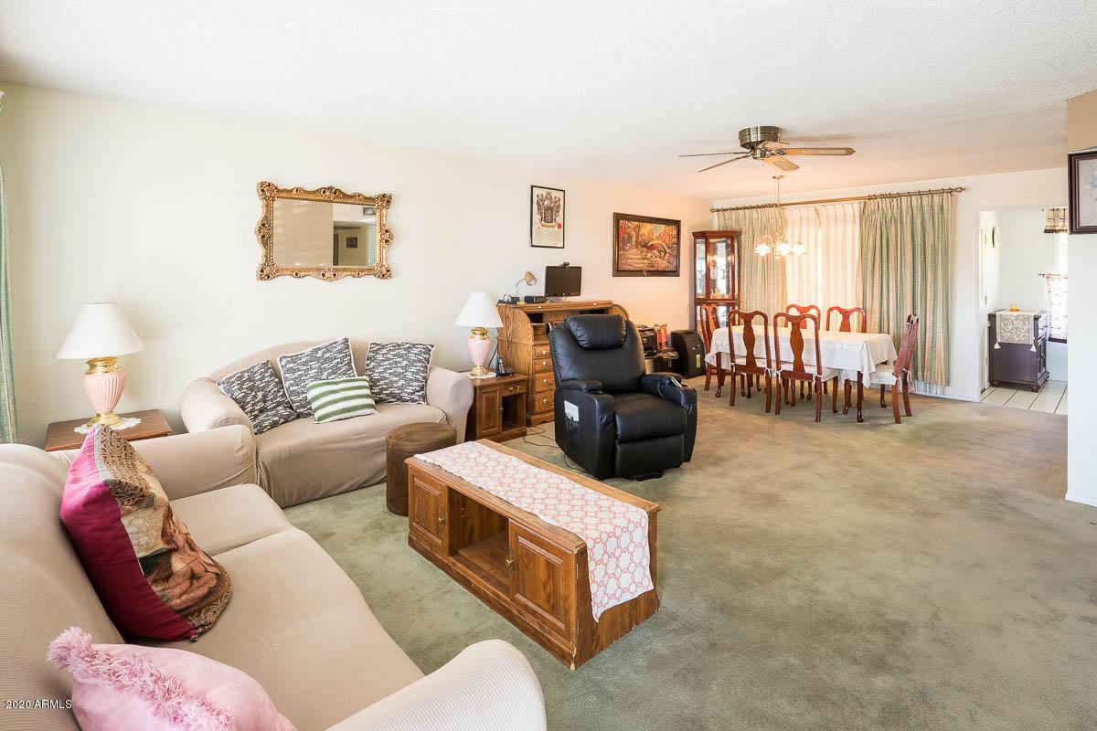 17822 N Del Webb Blvd., Sun City, AZ 85373