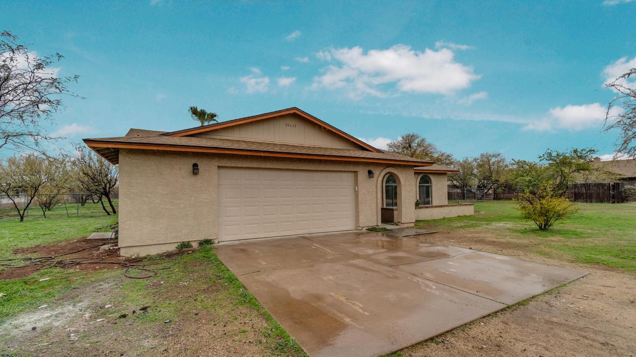 35671 N 7th St., Phoenix, AZ 85086