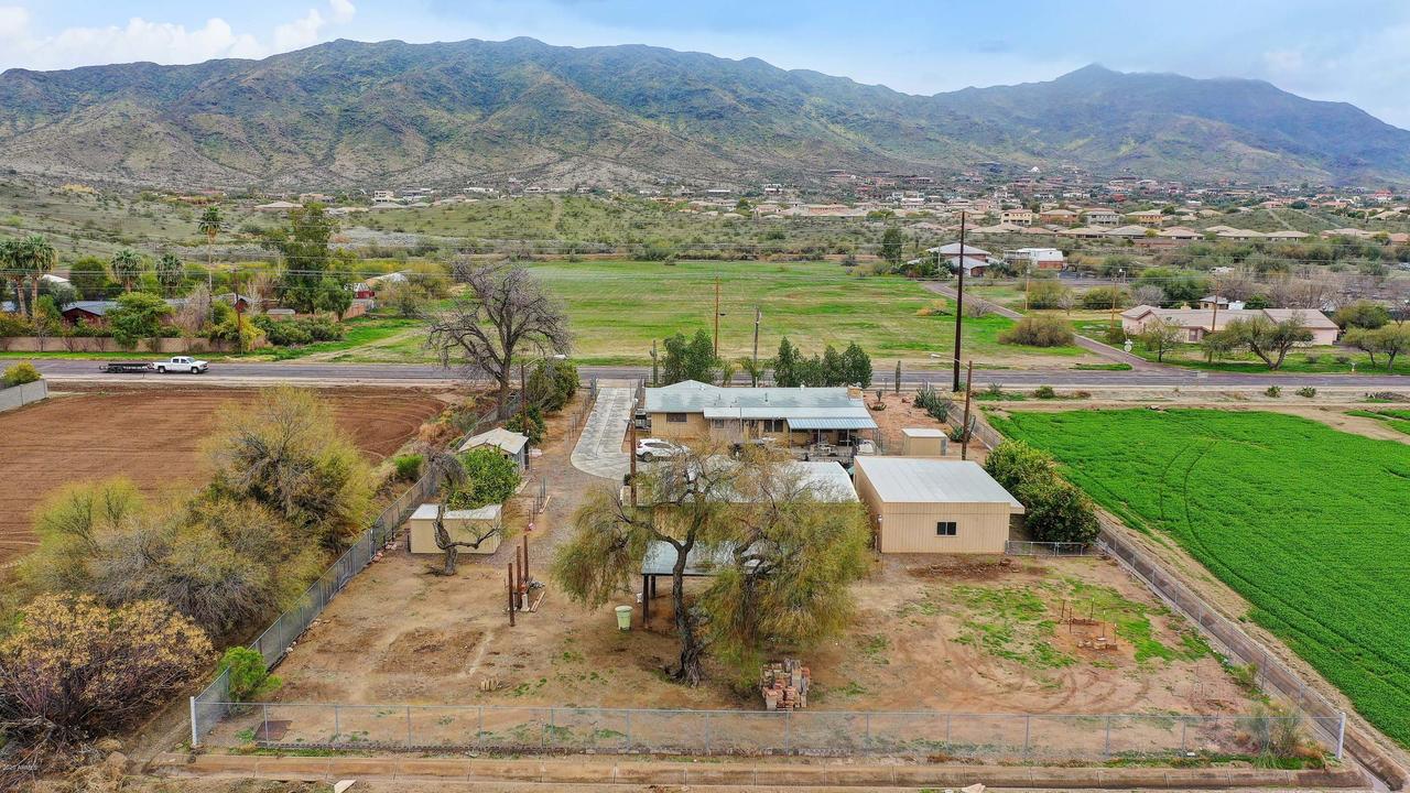 2412 W Dobbins Rd., Phoenix, AZ 85041