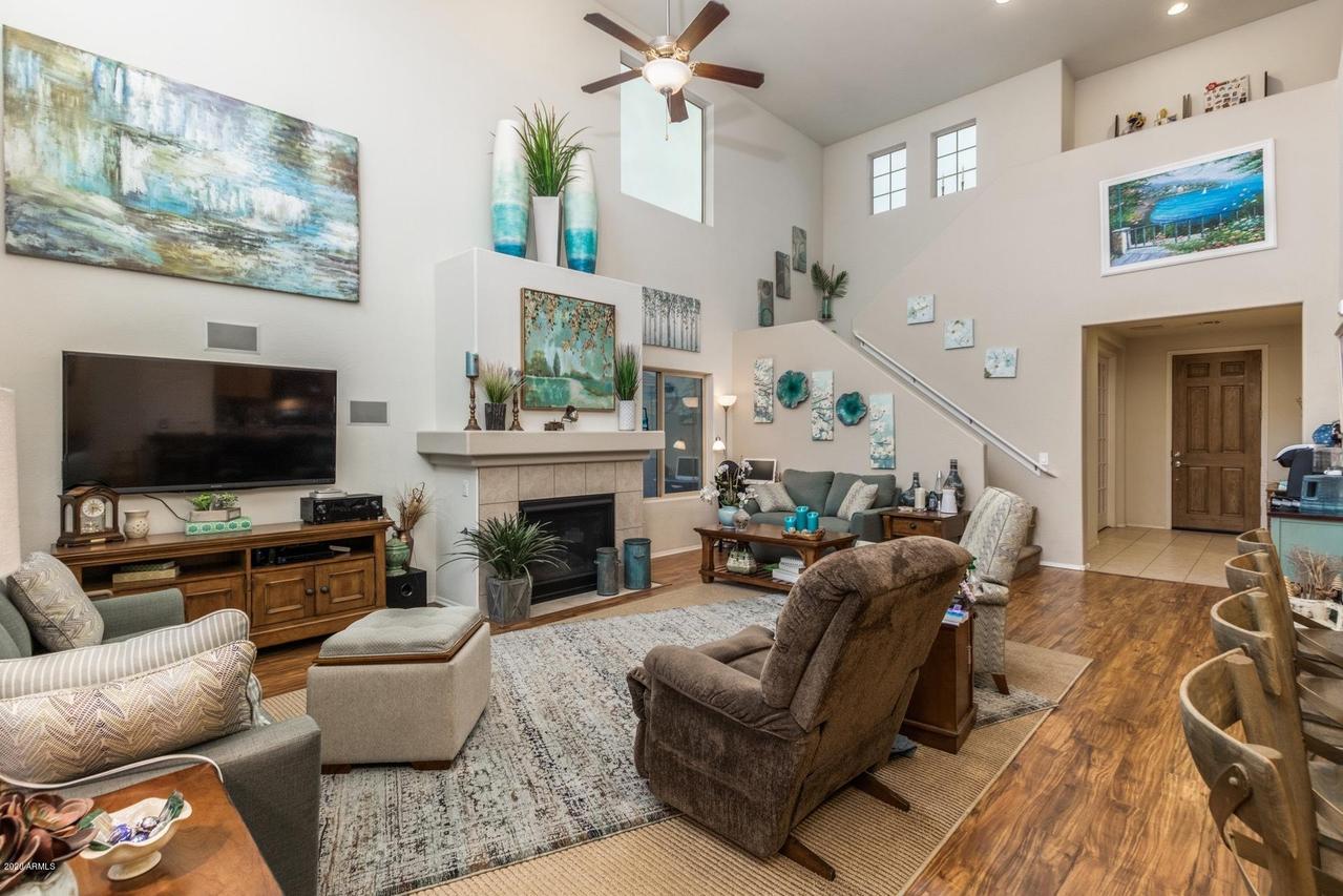 17186 W Hedgehog Pl., Surprise, AZ 85387