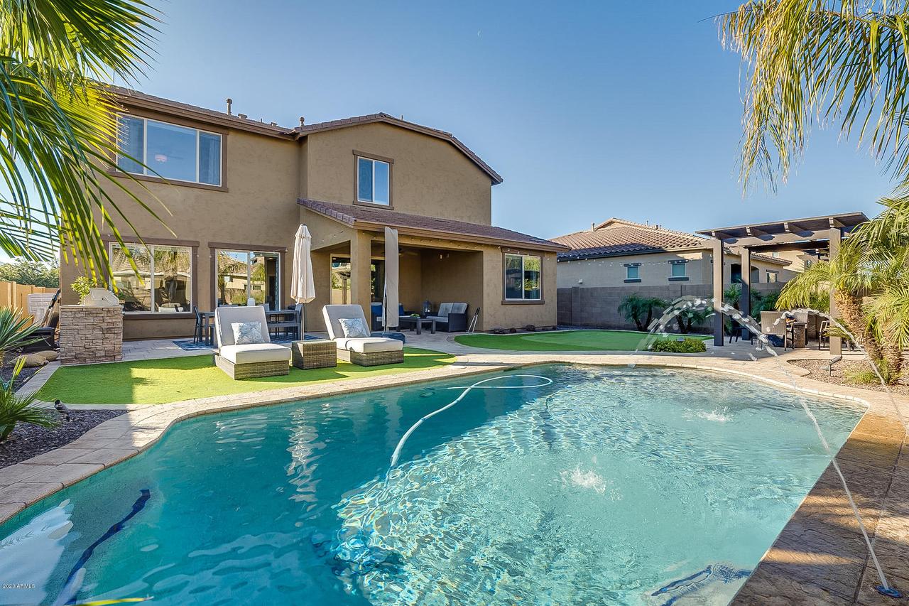 2886 E Palmdale Ln., Gilbert, AZ 85298