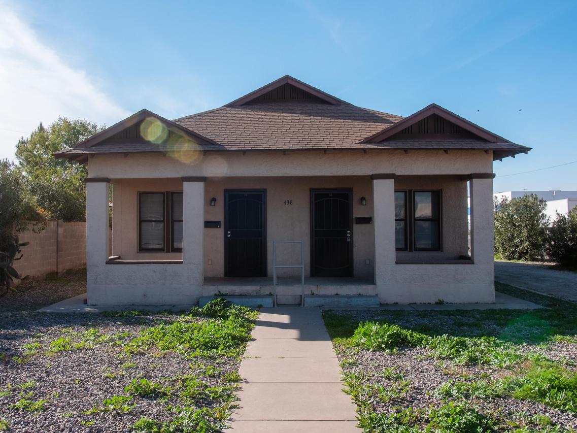 438 N 17th Ave., Phoenix, AZ 85007