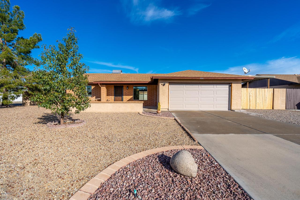 8846 W Hatcher Rd., Peoria, AZ 85345