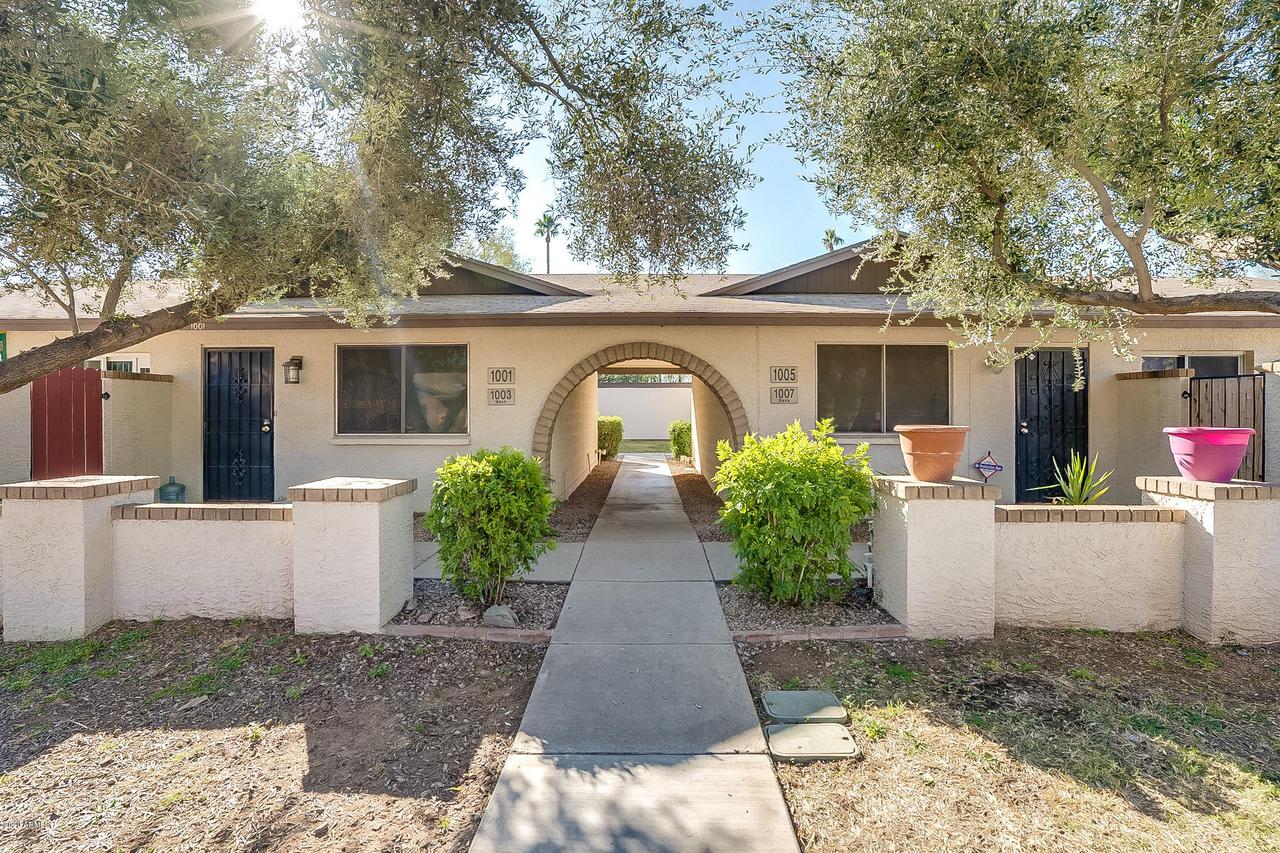 1007 W Laguna Dr., Tempe, AZ 85282