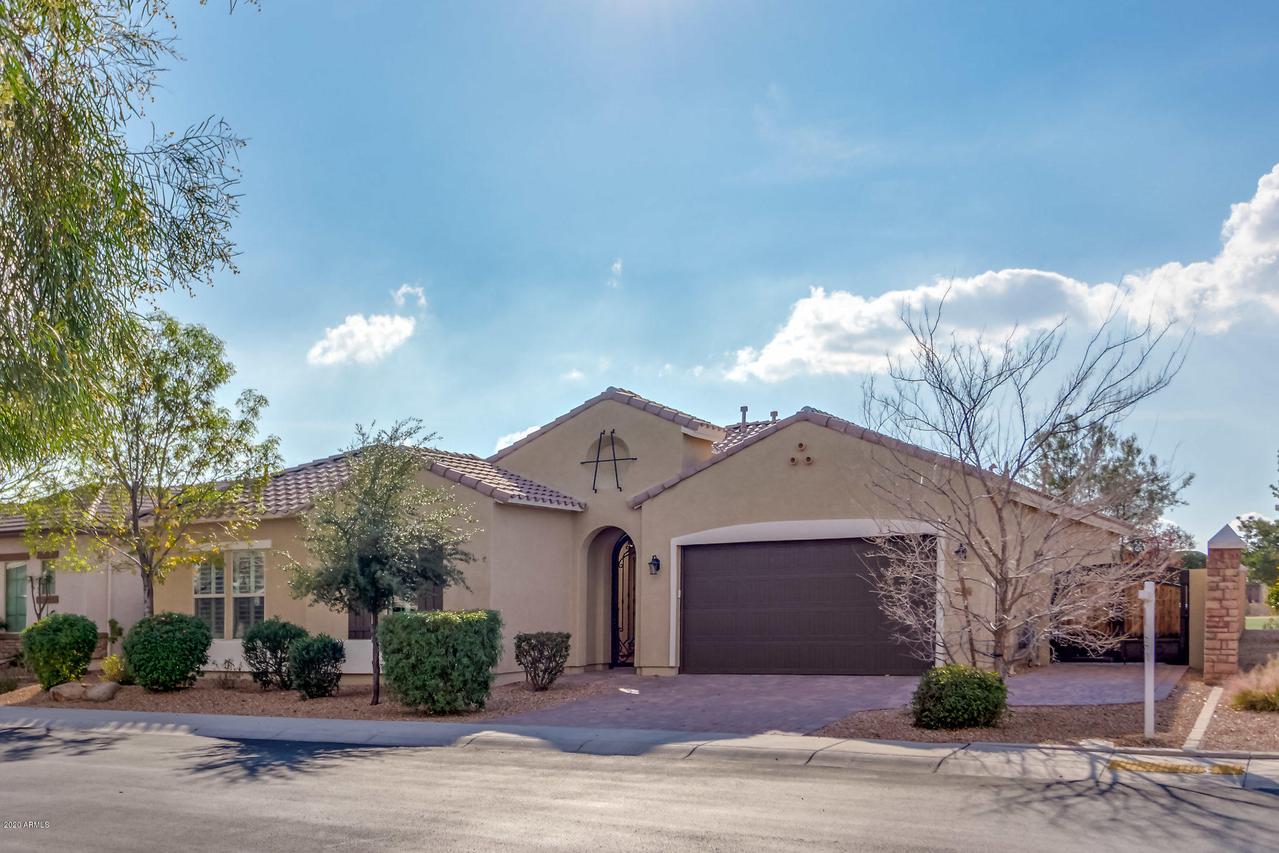 6756 S Jacqueline Way, Gilbert, AZ 85298