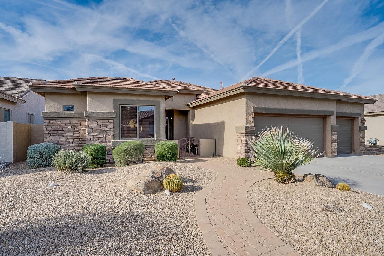 6784 S Rachael Way, Gilbert, AZ 85298