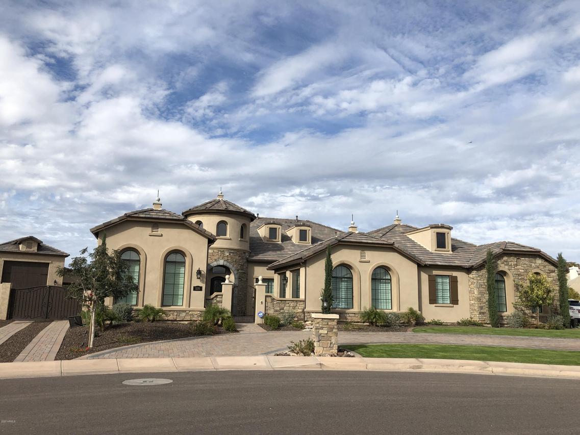 3230 E Kael St., Mesa, AZ 85213