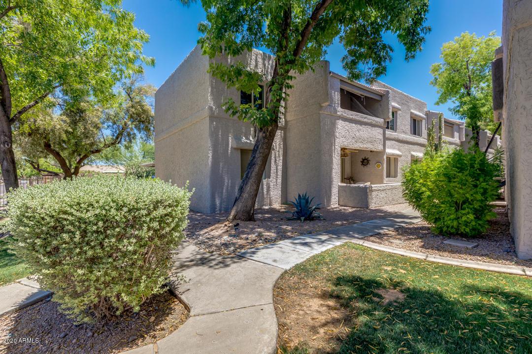 4444 E Paradise Village Pkwy. #228, Phoenix, AZ 85032