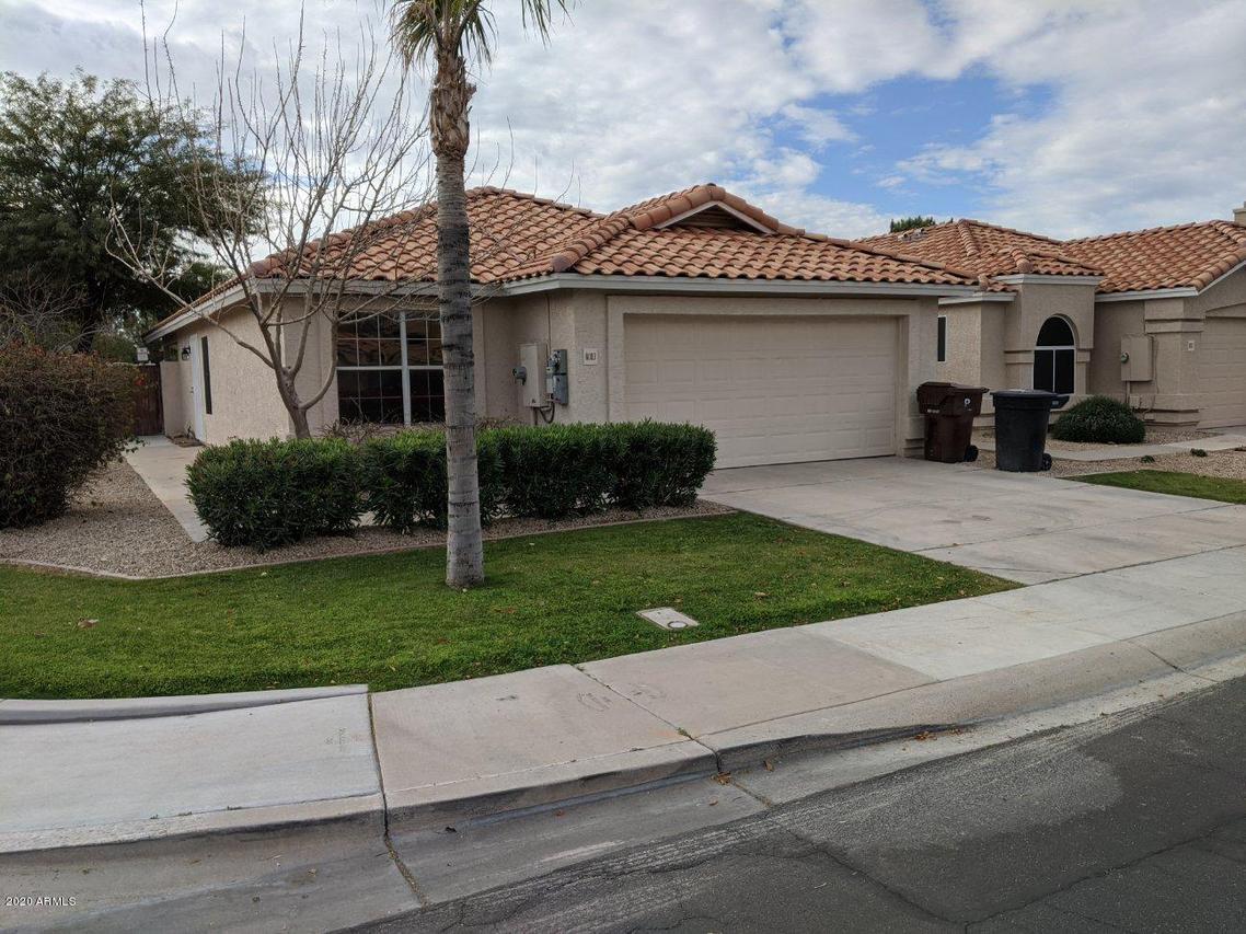 8003 W Laurel Ln., Peoria, AZ 85345