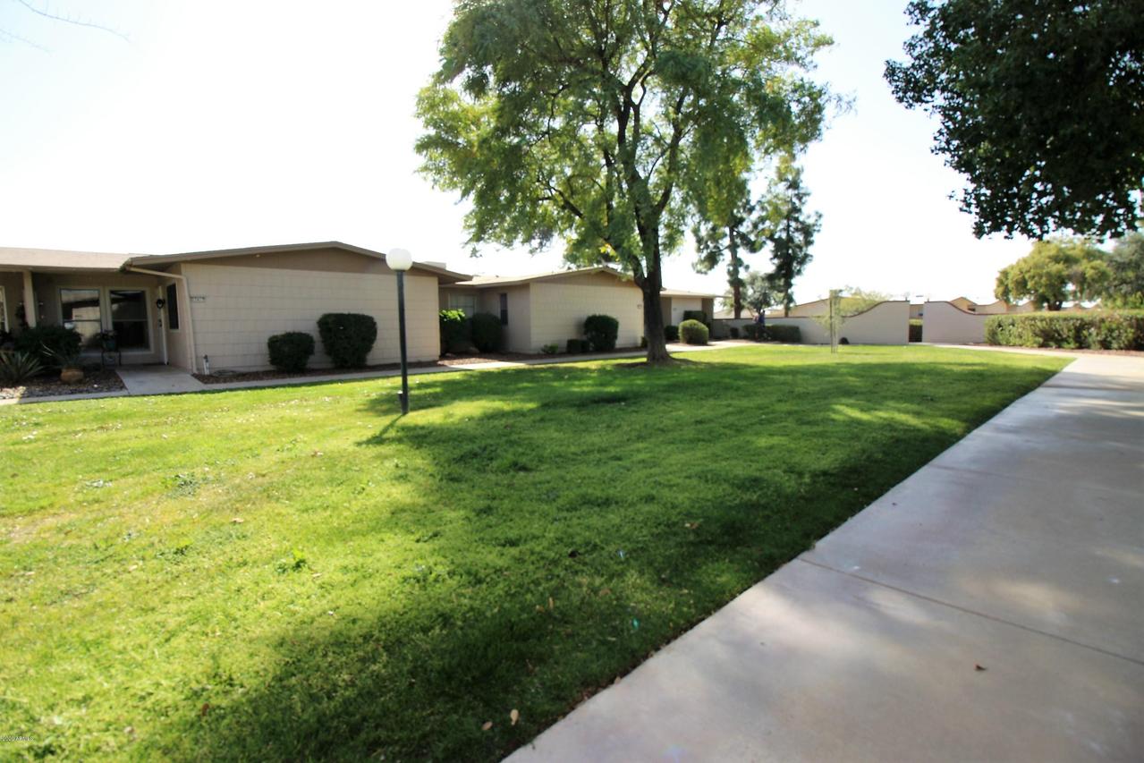 17443 N 102nd Dr., Sun City, AZ 85373