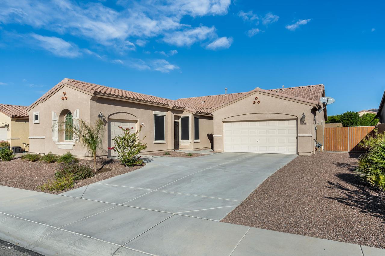 9958 W Villa Chula, Peoria, AZ 85383