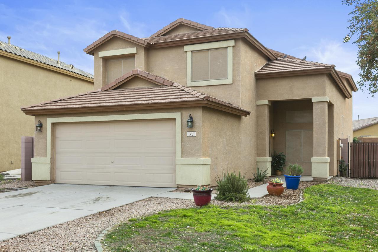95 W Brangus Way, San Tan Valley, AZ 85143