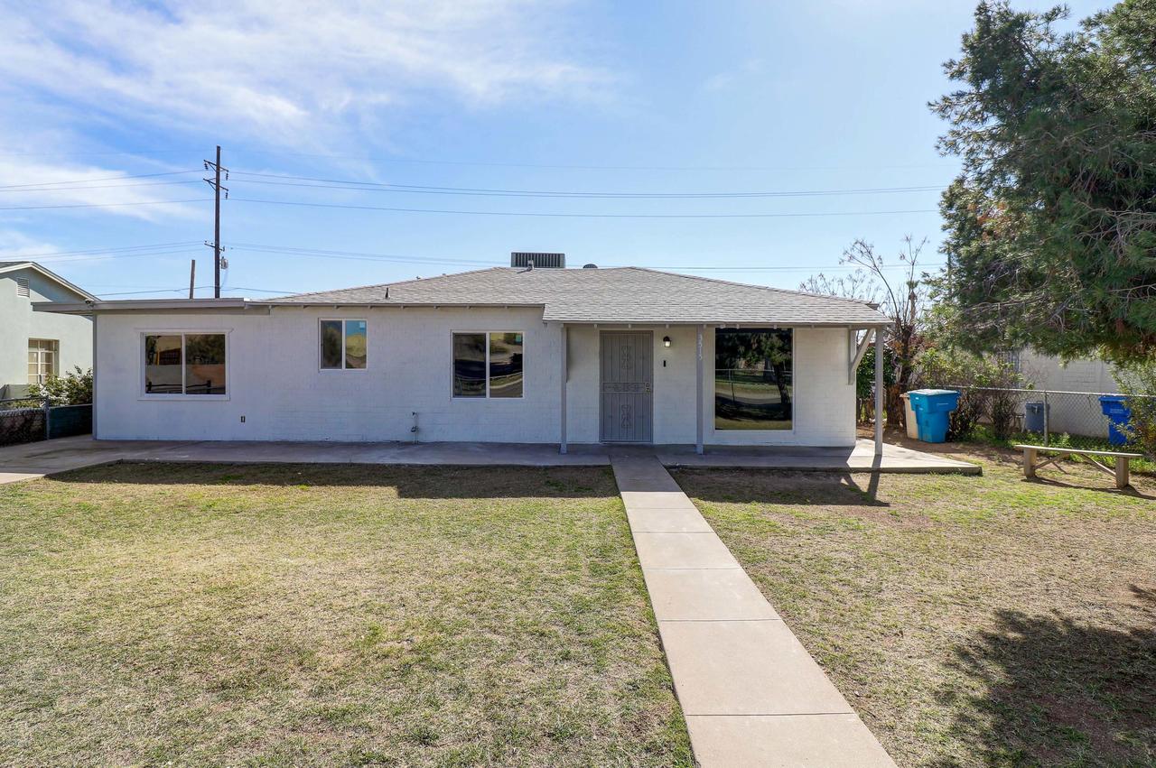 3515 E Garfield St., Phoenix, AZ 85008
