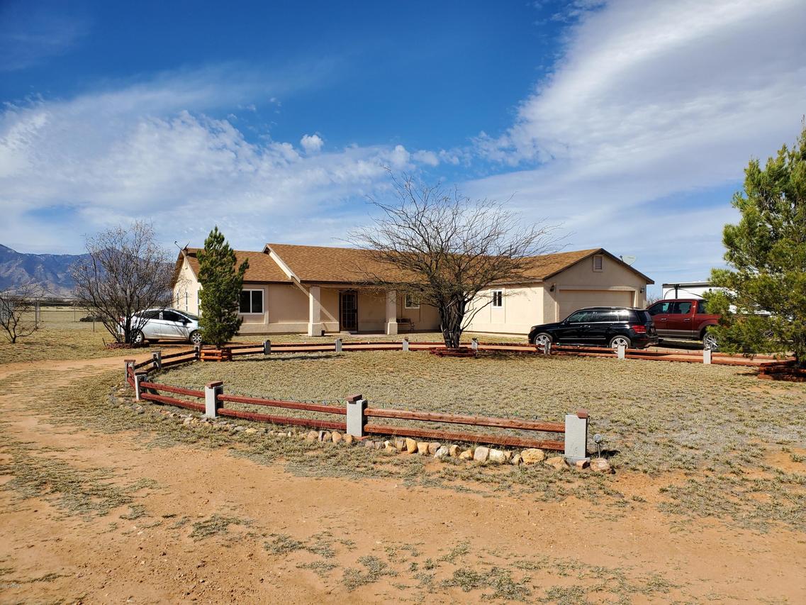 7788 S Windwlker Way, Hereford, AZ 85615