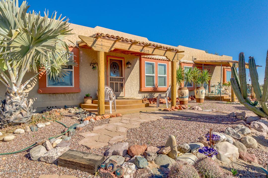 40512 N 254th Ave., Morristown, AZ 85342