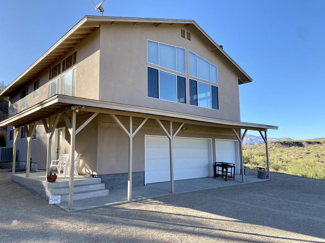 33050 S Canyon Rd., Black Canyon City, AZ 85324