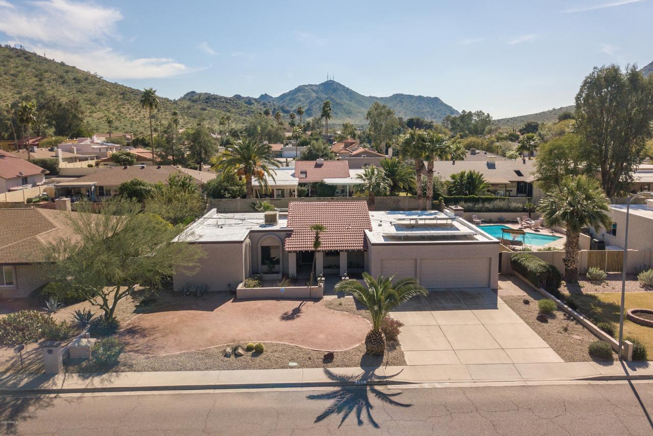 137 E Surrey Ave., Phoenix, AZ 85022