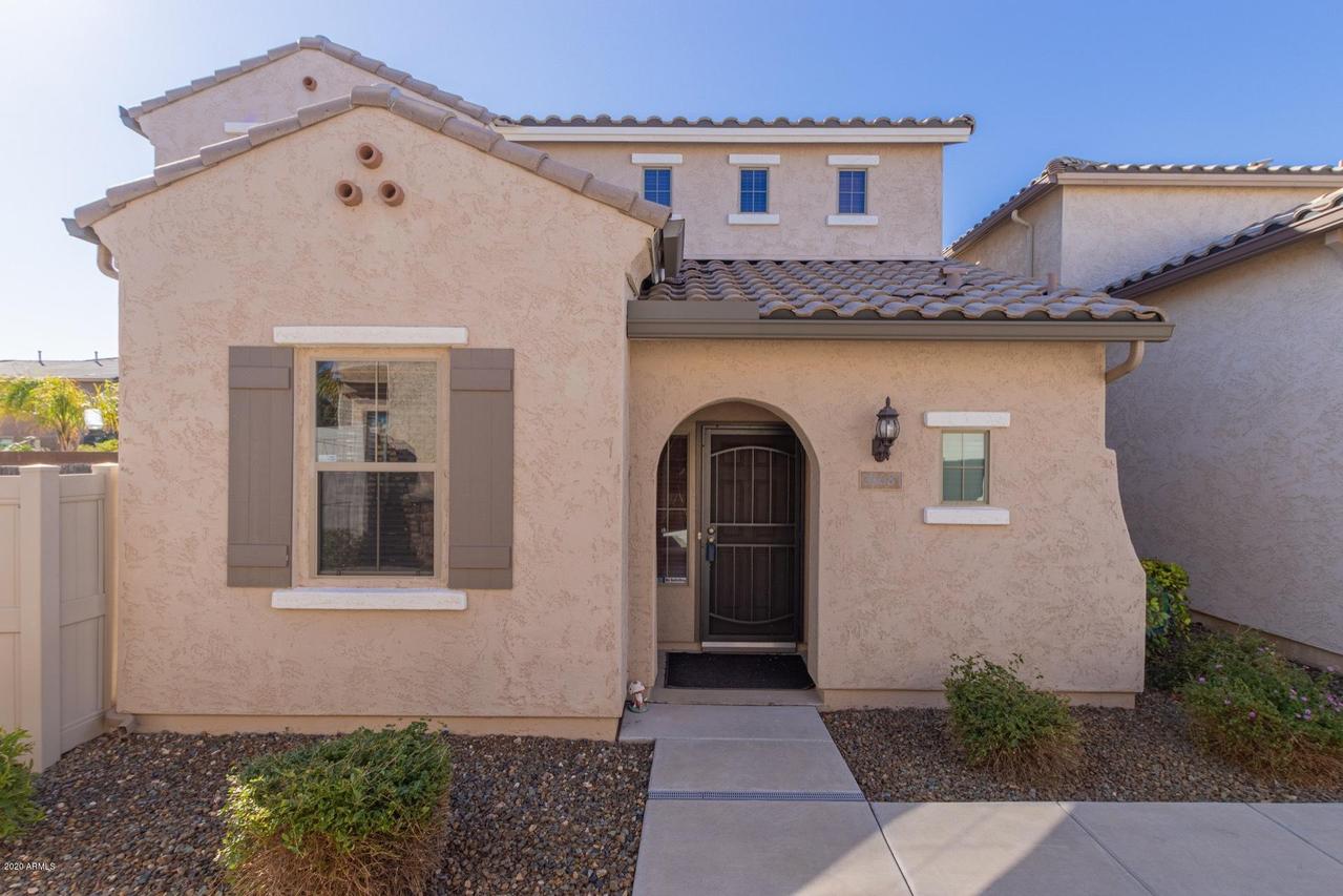 26681 N Babbling Brook Dr., Phoenix, AZ 85083