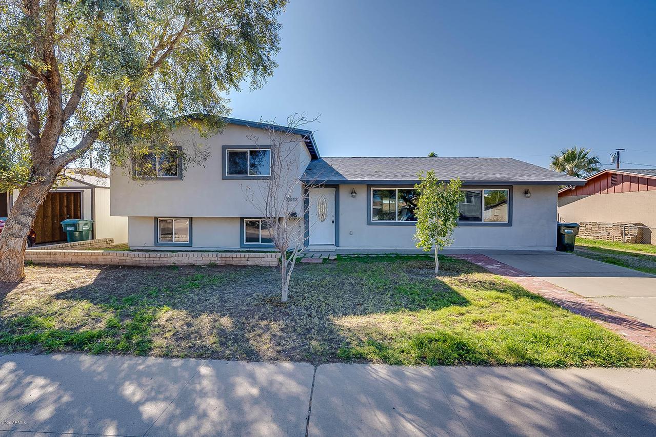 3313 E Hillery Dr., Phoenix, AZ 85032