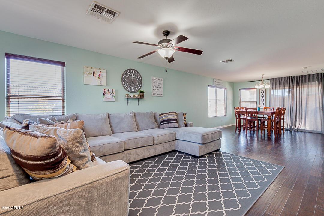 929 W Desert Mountain Dr., San Tan Valley, AZ 85143