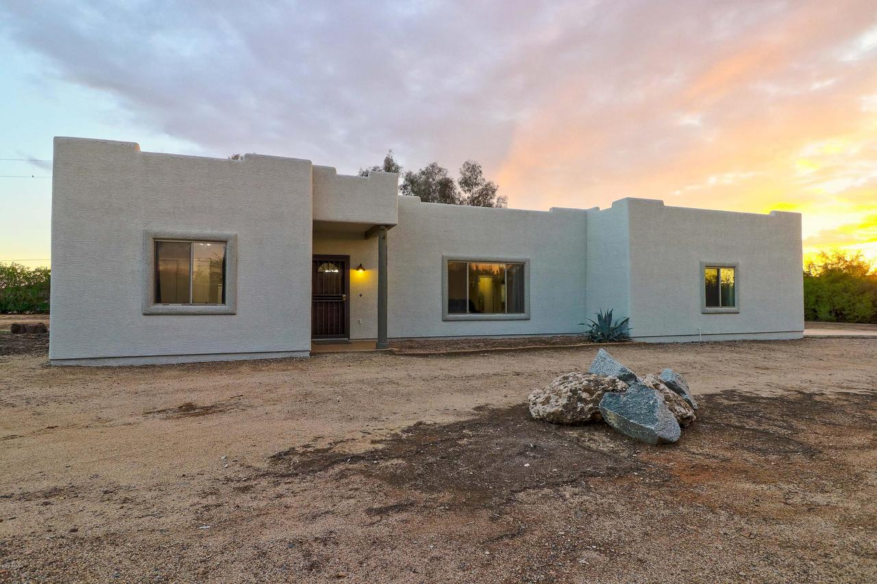 37209 N 17th Ave., Phoenix, AZ 85086