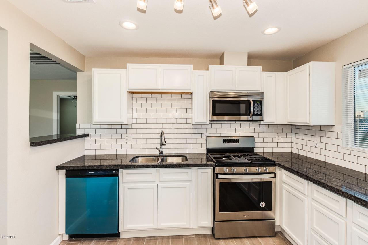 1634 E Wood St., Phoenix, AZ 85040