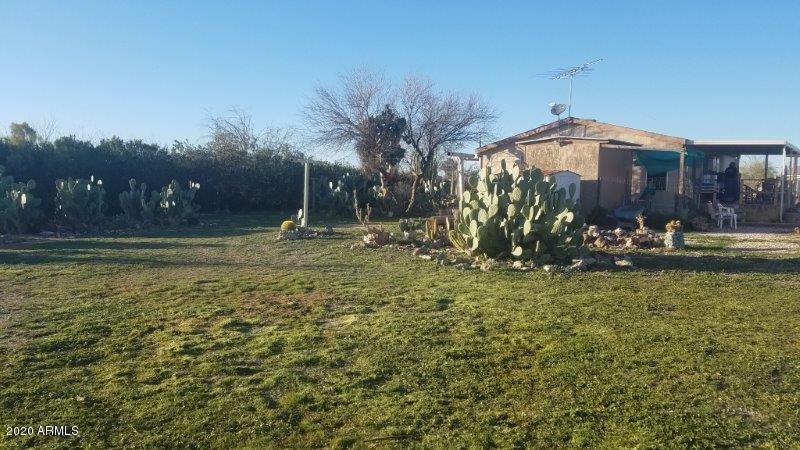 50835 W Hector Rd., Aguila, AZ 85320