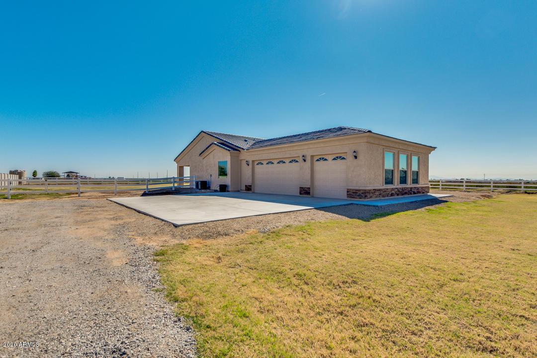 9407 N 175th Ave., Waddell, AZ 85355